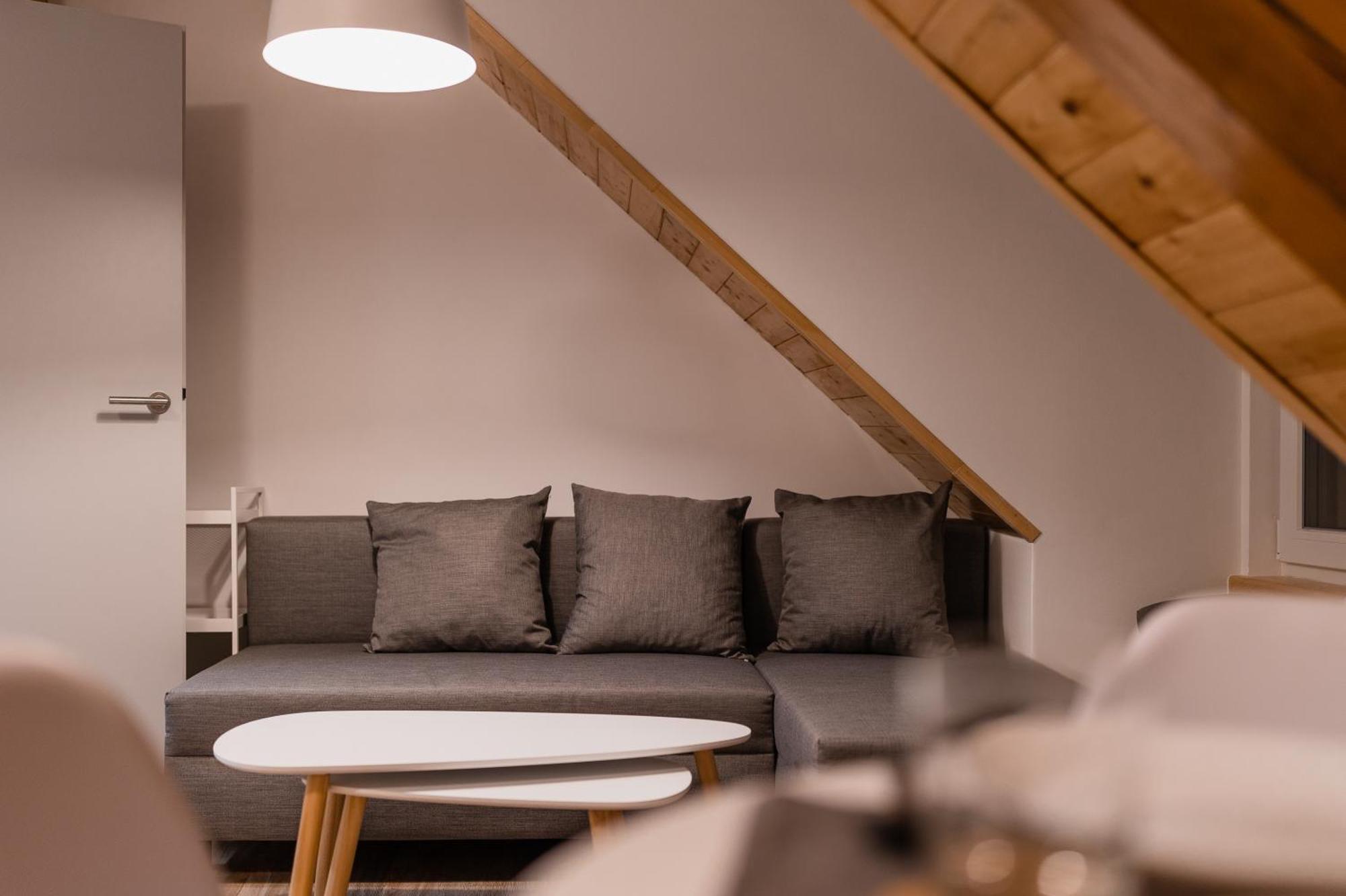 Romanticky Loft Parking U Hlavniho Nadrazi Olomouc Dış mekan fotoğraf