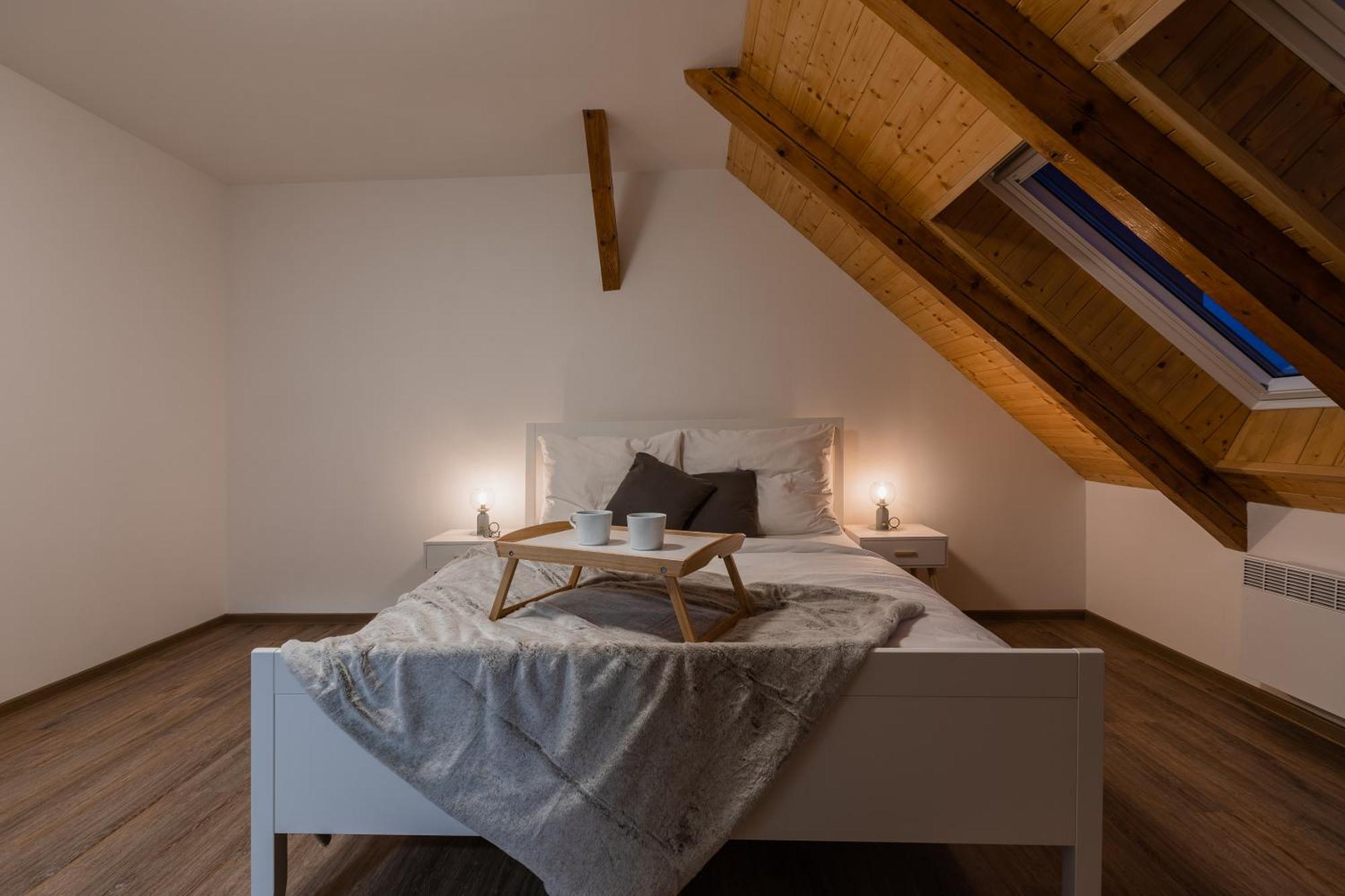 Romanticky Loft Parking U Hlavniho Nadrazi Olomouc Dış mekan fotoğraf