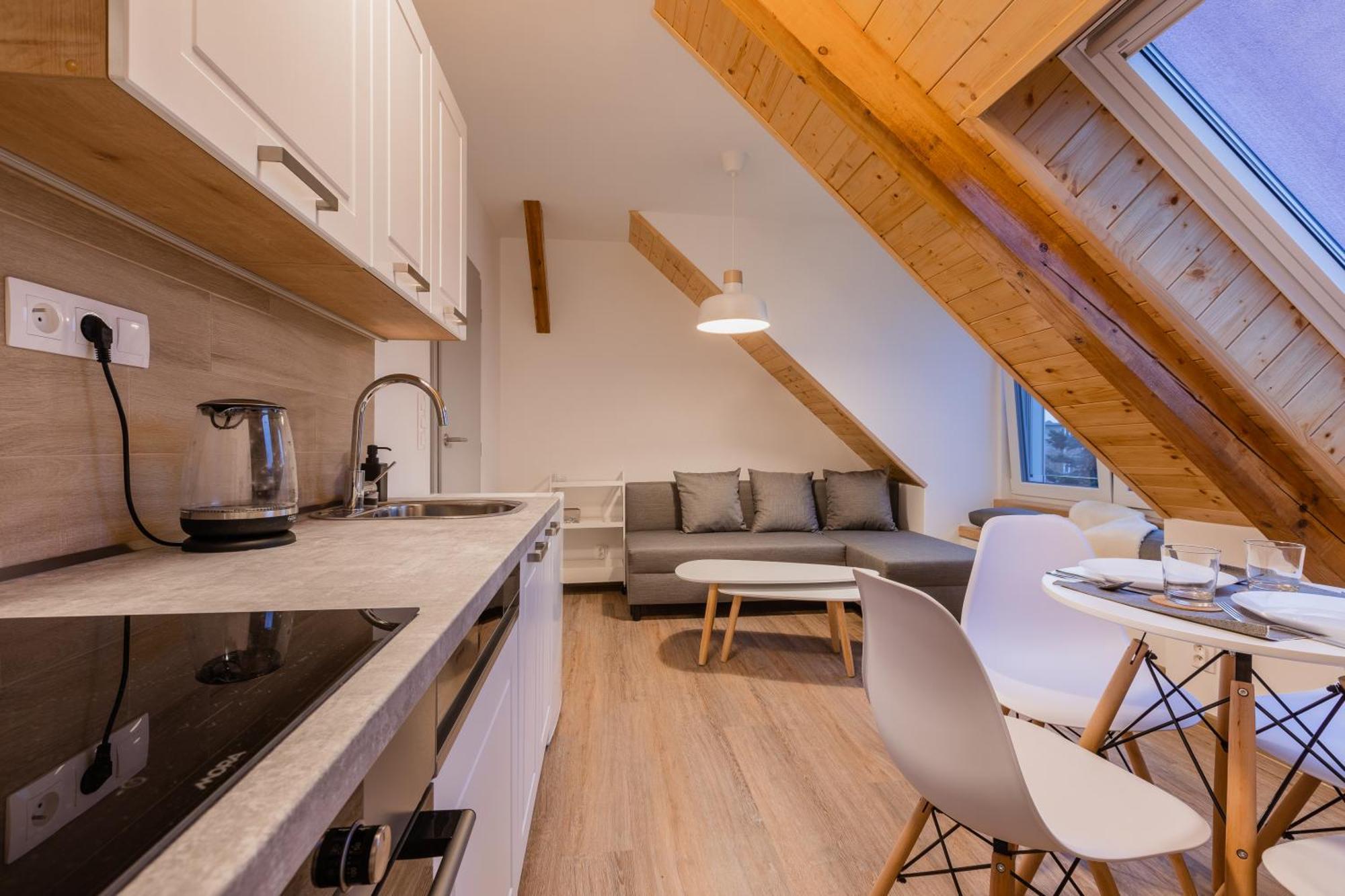 Romanticky Loft Parking U Hlavniho Nadrazi Olomouc Dış mekan fotoğraf