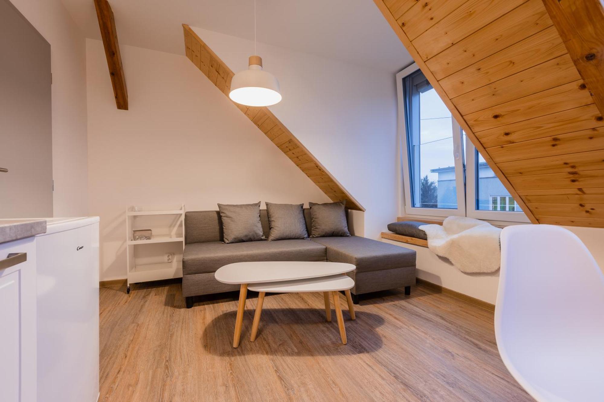 Romanticky Loft Parking U Hlavniho Nadrazi Olomouc Dış mekan fotoğraf